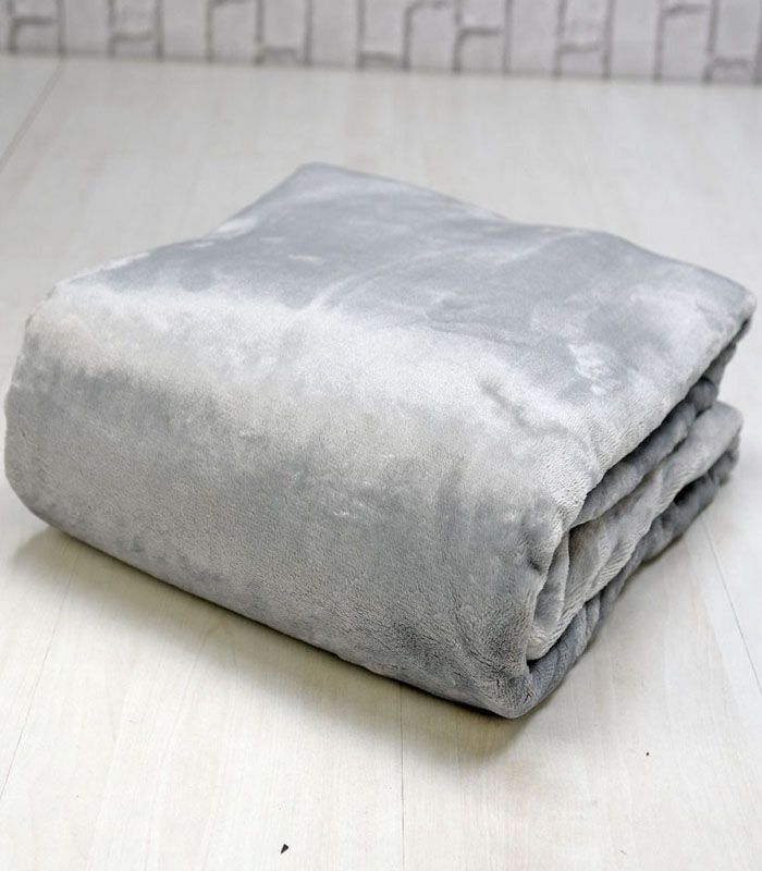 Plaid Polaire microfibre 380gr/m² Gris Perle Plaid Polaire microfibre 380gr/m² Gris Perle