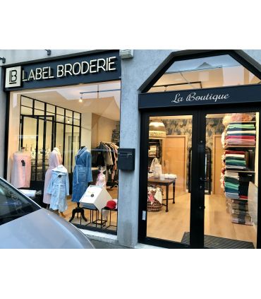 BOUTIQUE LABEL BRODERIE
